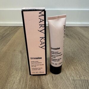 Mary Kay TimeWise Matte-Wear Liquid Foundation Beige 8 1oz Combination Oily Skin